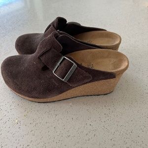 Papillo Brown Suede Wedge Size 36 worn twice